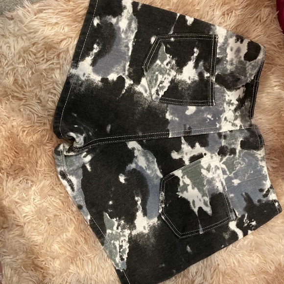 Shein - Picture 5 of 6